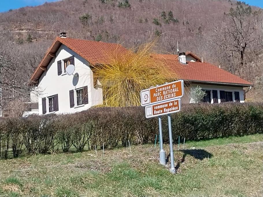 Maison De Montagne Saint Firmin  Exteriör bild